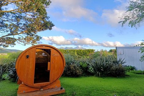 Photo of property in 17 Upper Pitone Road, Pitone, New Plymouth, 4374