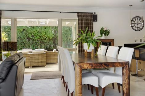 Photo of property in 6 Rae Lane, Paraparaumu Beach, Paraparaumu, 5032