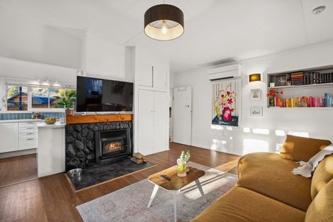 Photo of property in 51 Oxford Street, Kingston, Athol, 9793