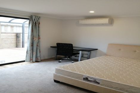 Photo of property in 89 Rosedale Road, Pinehill, Auckland, 0632