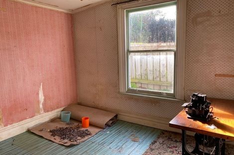 Photo of property in 60 Lawrence Street, Mornington, Dunedin, 9011