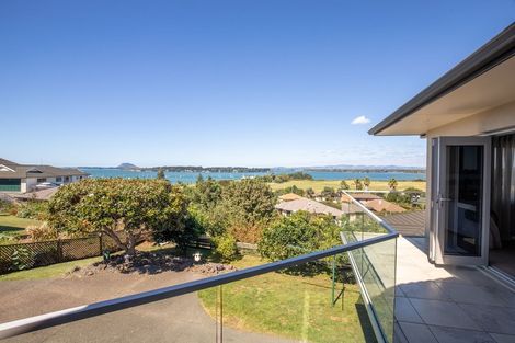 Photo of property in 55 Hamurana Road, Omokoroa, 3114