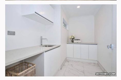 Photo of property in 40a Rutherford Terrace, Meadowbank, Auckland, 1072