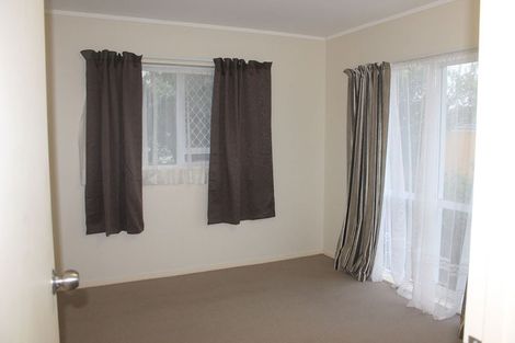 Photo of property in 55a Archibald Road, Kelston, Auckland, 0602