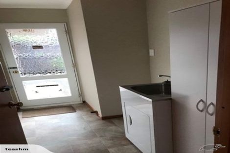 Photo of property in 11a Montgomery Terrace, Hokowhitu, Palmerston North, 4410