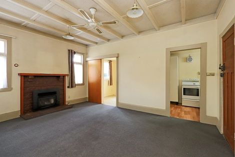 Photo of property in 1015 Heretaunga Street East, Parkvale, Hastings, 4122