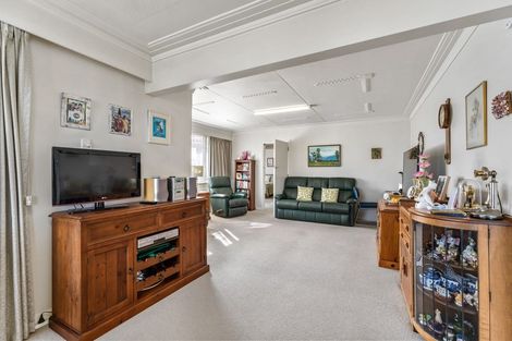 Photo of property in 18 Duff Place, Mosgiel, 9024