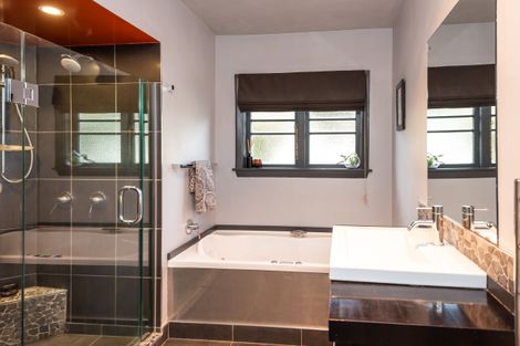 Photo of property in 220 Knowles Street, St Albans, Christchurch, 8052