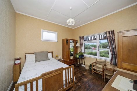 Photo of property in 86 Cordelia Street, Stratford, 4332