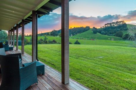 Photo of property in 331 Pukapuka Road, Pohuehue, Warkworth, 0983