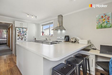 Photo of property in 38 Eastbourne Street, Caversham, Dunedin, 9012