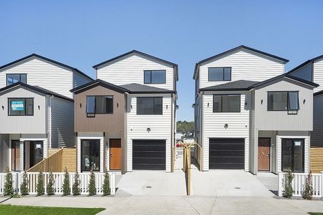 Photo of property in 16 Laquinta Place, Flat Bush, Auckland, 2019