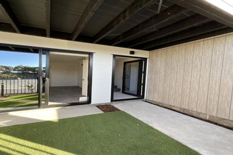 Photo of property in 3/231 Marine Parade, Seatoun, Wellington, 6022