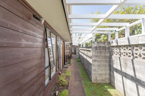 Photo of property in 14 Pine Grove, Tairua, 3508