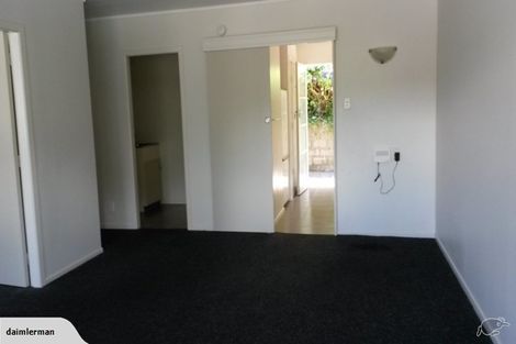 Photo of property in 25 Downe Street, New Plymouth, 4310