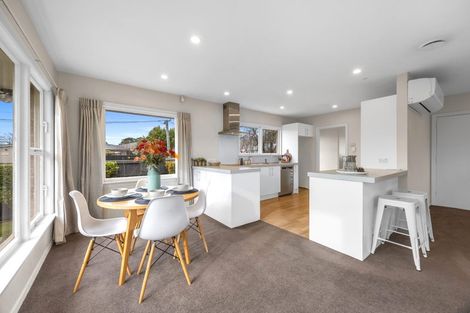 Photo of property in 360 Harewood Road, Bishopdale, Christchurch, 8053