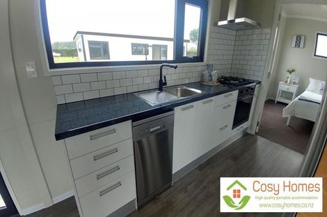 Photo of property in 15 Kenilworth Street, Addington, Christchurch, 8024