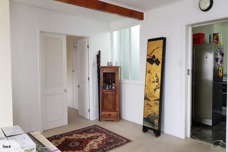 Photo of property in 31 Gilfillan Street, Blockhouse Bay, Auckland, 0600
