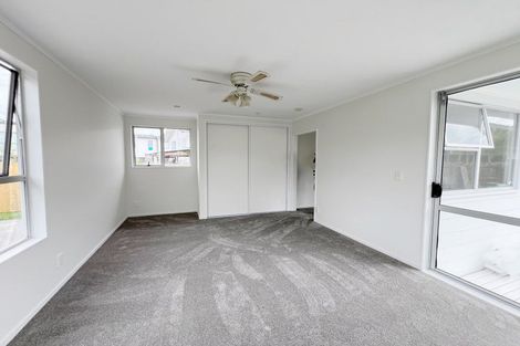 Photo of property in 129 Sunnynook Road, Forrest Hill, Auckland, 0620