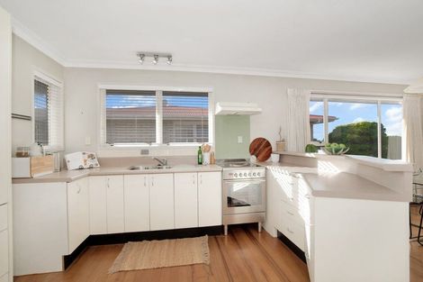 Photo of property in 23 Whitaker Street, Otumoetai, Tauranga, 3110