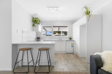 Photo of property in 4/49 Russell Road, Manurewa, Auckland, 2102