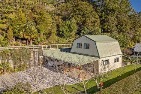 Photo of property in 11 Patton Place, Tairua, 3508