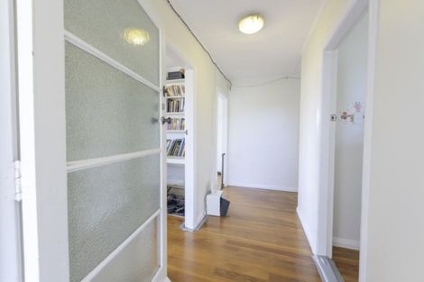 Photo of property in 13 Hillary Crescent, Upper Riccarton, Christchurch, 8041