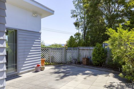 Photo of property in 2/30 Ingle Avenue, Waipahihi, Taupo, 3330