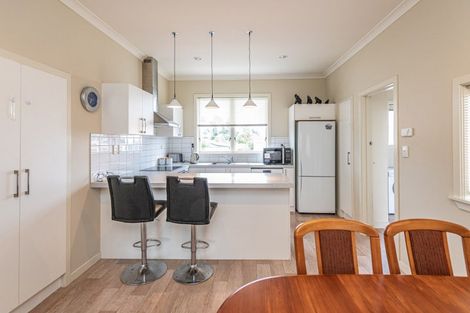 Photo of property in 51 Maxwell Avenue, Durie Hill, Whanganui, 4500