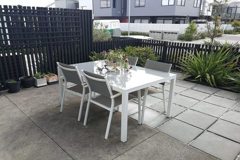 Photo of property in 25 Mollusc Road, Hobsonville, Auckland, 0616