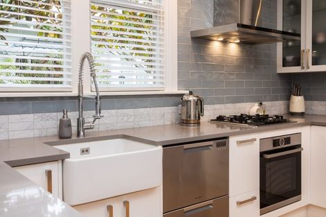 Photo of property in 44 Alpha Avenue, Strowan, Christchurch, 8052