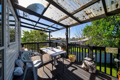 Photo of property in 31 Grey Street, Normanby, Hawera, 4614