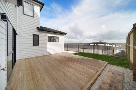 Photo of property in 1a Nola Dawn Avenue, Papakura, 2110