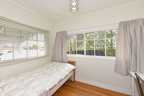 Photo of property in 135 Pine Avenue, South New Brighton, Christchurch, 8062
