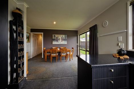 Photo of property in 20 Kotare Place, South Bay, Kaikoura, 7300