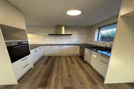 Photo of property in 12 Juniper Place, Burnside, Christchurch, 8053