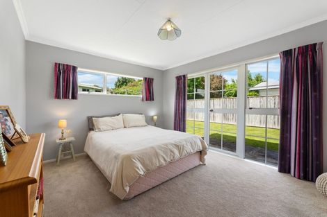 Photo of property in 51 John F Kennedy Drive, Milson, Palmerston North, 4414