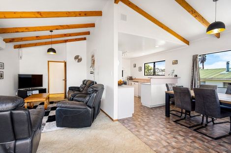 Photo of property in 24 Eureka Place, Parahaki, Whangarei, 0112