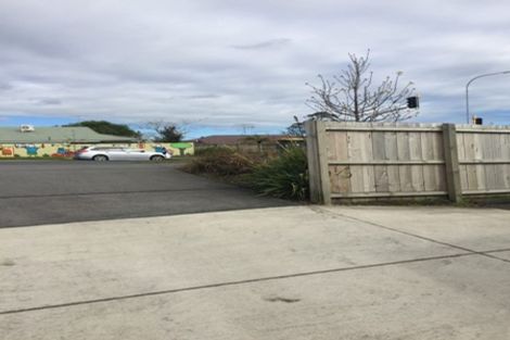 Photo of property in 321 Albany Highway, Rosedale, Auckland, 0632