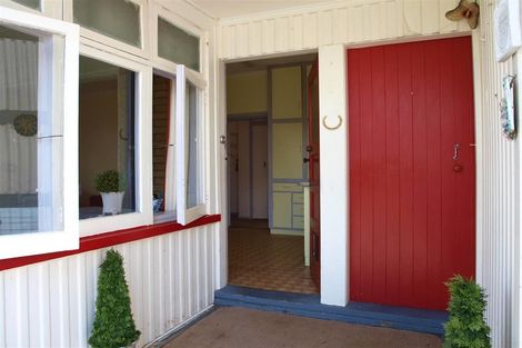 Photo of property in 53 Station Road, Marton, 4710