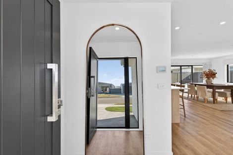 Photo of property in 49 Wai Whatu Street, Meeanee, Napier, 4110