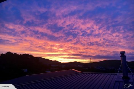 Photo of property in 19 Lomita Road, Johnsonville, Wellington, 6037