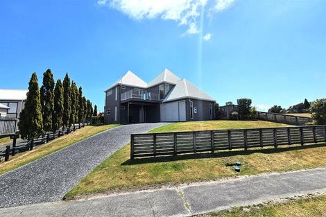 Photo of property in 100 Cordyline Crescent, Matarangi, Whitianga, 3592