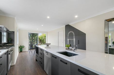 Photo of property in 64 Pilmuir Street, Hutt Central, Lower Hutt, 5010