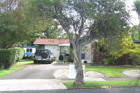 Photo of property in 32 Galsworthy Place, Bucklands Beach, Auckland, 2014