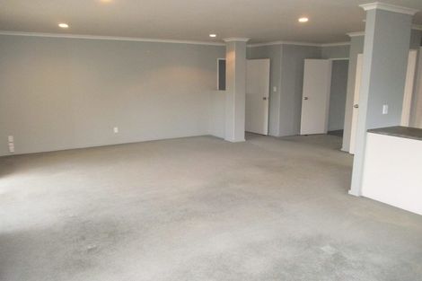 Photo of property in 96 Rototuna Road, Rototuna, Hamilton, 3210