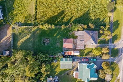 Photo of property in 17 Newman Road, Eketahuna, 4900