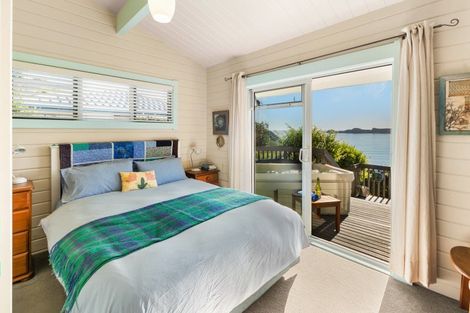 Photo of property in 11 Russell Heights, Russell, 0202