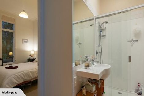 Photo of property in 11 Dorking Road, Brooklyn, Wellington, 6021