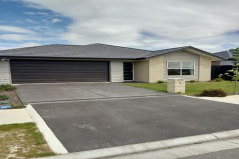 Photo of property in 18 Hannington Way, Rolleston, 7615